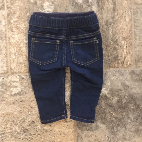Oshkosh Baby B’Gosh Skinny Jeans 9M - Picture 3 of 4